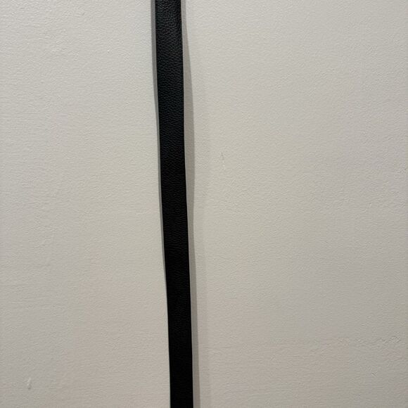 Michael Kors Reversible Belt Pebbled Leather Black MK Logo Gold Buckle 47" - Picture 8 of 10